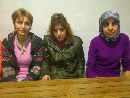 Şiddet Mağduru Aile, Spor Salonuna Yerleştirildi