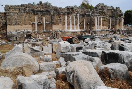 Side Anıtsal Çeşme'de Yaz Dönemi Restorasyon Çalışması Başladı