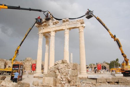 Side Belediye Başkanı Uçar: Büyükşehir Yasa Tasarısı turizmi karartan bir yasa