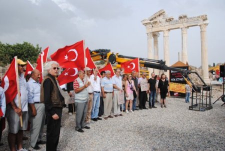 Side Belediye Başkanı Uçar: Büyükşehir Yasa Tasarısı turizmi karartan bir yasa