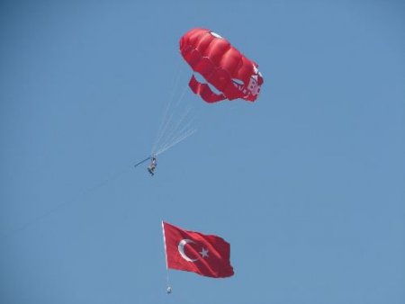 Side'deki Jetsky Gösterisi Nefes Kesti