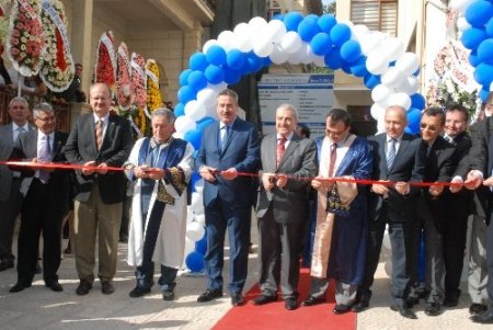 Şifa Üniversitesi, 23 Nisan da İzmirli çocuklara ücretsiz bakacak