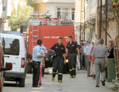 Sigara İzmariti Yangına Sebep Oldu