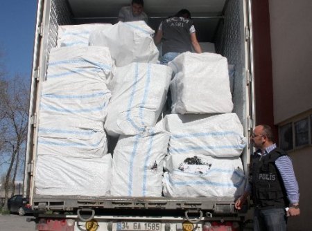 Sigara kaçakçılarına geçit verilmedi