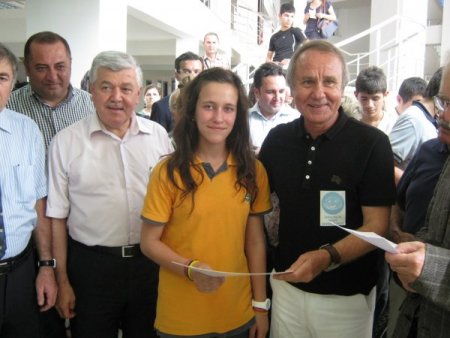 ‘sigaraya Hayır’ Resmi Birincilik Getirdi