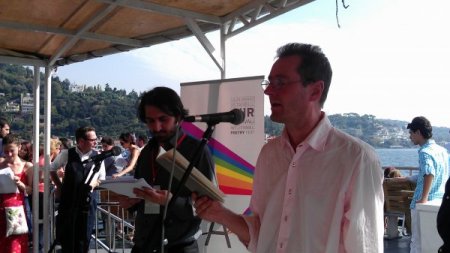 'Şiir Hatları' vapuru Boğaz'a indi