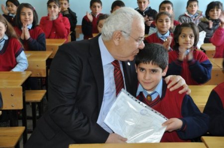 Siirt 1 Milyon Kitap Okudu, Birinciler Tablet Pc İle Ödüllendirildi