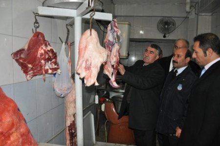 Siirt Belediyesi Gıda Denetimlerini Aralıksız Sürdürüyor