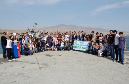 Siirt Üniversitesi öğrencileri Tatvan’da stres attı