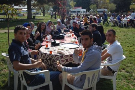 Siirt Üniversitesi öğrencileri Tatvan’da stres attı