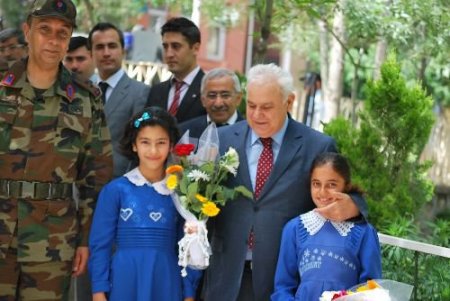 Siirt Valisi Musa Çolak Pervari'de İncelemelerde Bulundu