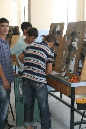 Siirt'te 'bugünün Sokak Çocuğu, Yarının Sanat Çocuğu' Projesi