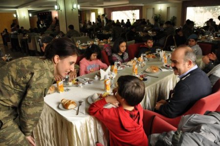 Siirt’te Mehmetçik, Sevgi Köprüsü kurdu