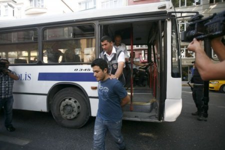 Şike Soruşturmasında Bir Grup Şüpheli Adliyede