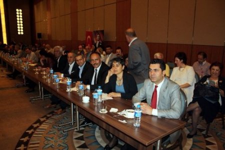 ‘Silahın gücünün yerini sözün gücü almalı’