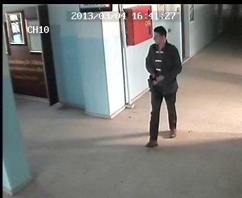 Silahla okul baskını güvenlik kamerasında