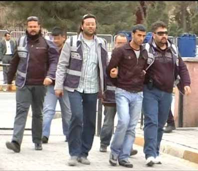 Silahlı Gaspçılar Diyarbakır Polisinden Kaçamadı