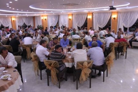 Silifke AK Parti’den istişare ve kaynaşma yemeği
