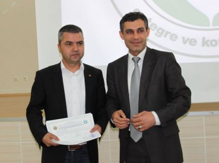 Silifke'de Başarılı Çiftçiler Ödüllendirildi