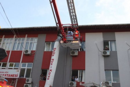 Silifke’de yangın tatbikatı gerçeğini aratmadı