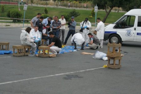 Silivri Otogarı'nda Terör Operasyonunda Ele Geçirilen Malzemeler
