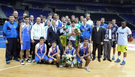 Silivri özel sporculardan Fenerbahçe Ülker'e ziyaret