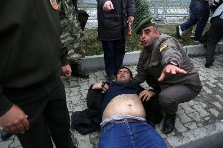 Silivri'de çıkan arbedede gazeteci baygınlık geçirdi