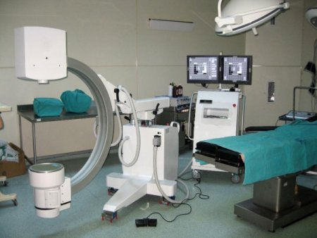 Silopi Devlet Hastanesi'ne yeni teknoloji ürünü röntgen cihazı alındı