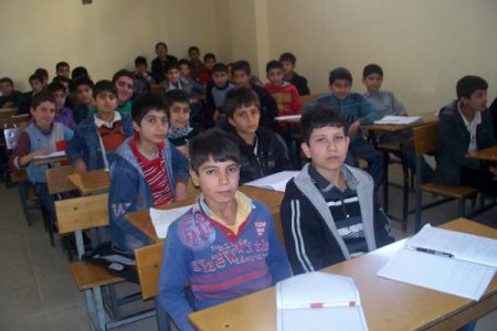 Silopi'de 238 Öğrenciye Ücretsiz Eğitim Veriyor