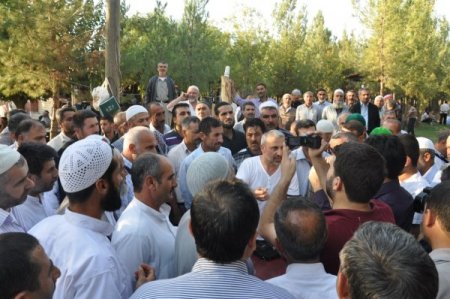 Silopi'de bekleyen hacı adayları çözüm bekliyor