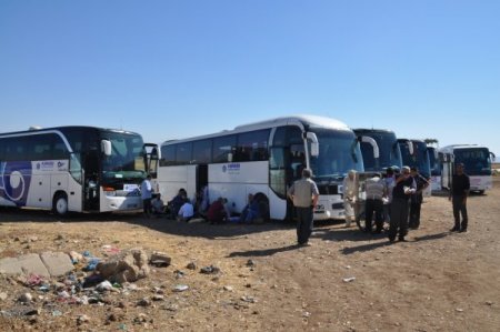 Silopi'de bekleyen hacı adayları çözüm bekliyor
