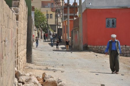 Silopi’de izinsiz basın açıklamasına müdahale edildi