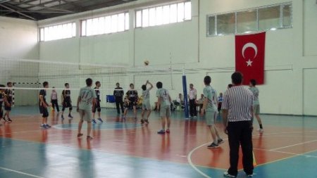 Silopi’de voleybol heyecanı