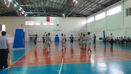 Silopi’de voleybol heyecanı