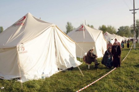 Simavlılar Dün Geceyi De Sokaklarda Geçirdi