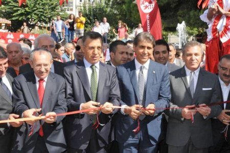 Simit festivali renkli görüntülere sahne oldu