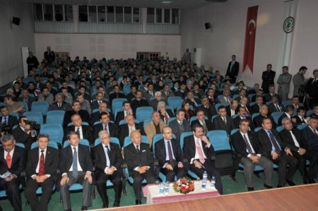 Şimşek: Türkiye'nin En Büyük Sorunu, İşsizlik Onu Da Tek Haneye Düşüreceğiz