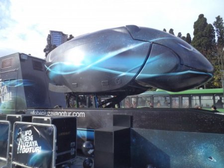 Simültörle 4 dakikada uzay heyecanı