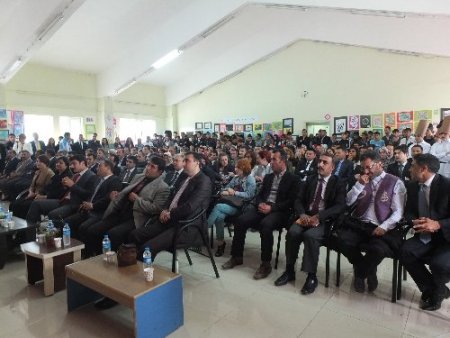 Sinan Yağmur öğrencilere başarının sırlarını anlattı