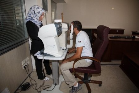 Sincan Belediyesi'nden göz sağlığı taraması