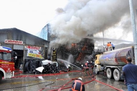Sincan Organize Sanayi Bölgesi'nde yangın