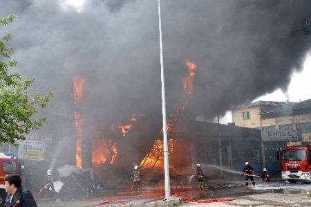 Sincan Organize Sanayi Bölgesi'nde yangın