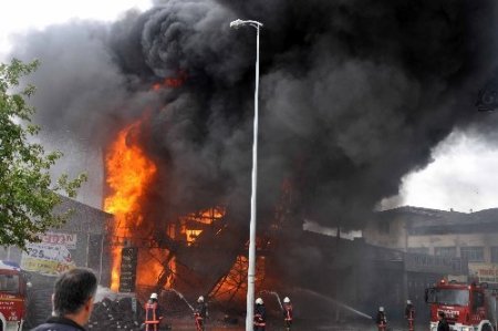 Sincan Organize Sanayi Bölgesi'nde yangın