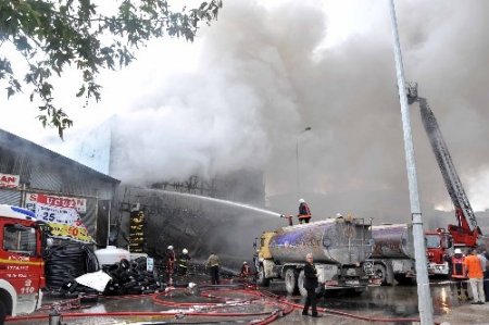 Sincan Organize Sanayi Bölgesi'nde yangın