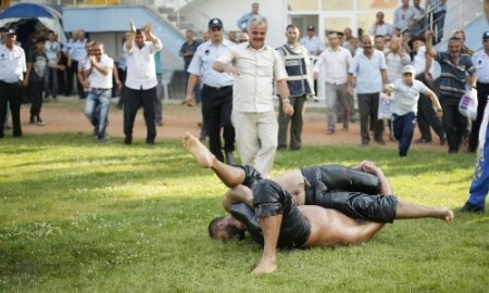 Sincan Yağlı Güreşleri'nin başpehlivanı Ünal Karaman oldu