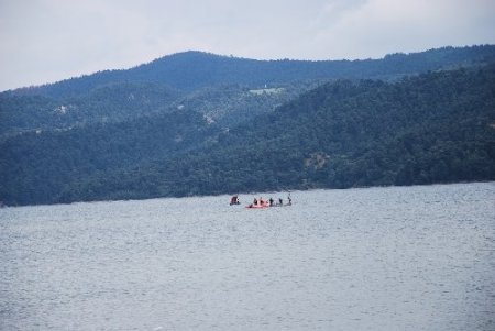 Sındırgı’da kaybolan balıkçıyı arama çalışmaları devam ediyor