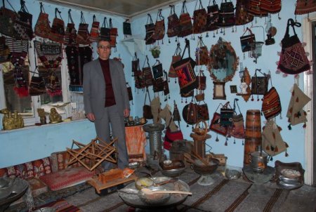 Sındırgılı Recep Parlak, topladığı tarihî eserlerle Osmanlı evi oluşturdu