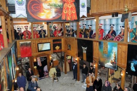 Sinek Kanadına Resim Yaptı