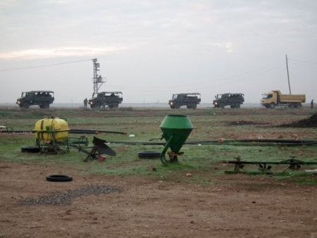 Sınırda operasyon: 28 kişi gözaltına alındı, tonlarca malzeme ele geçirildi