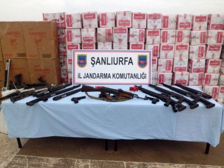 Sınırda operasyon: 28 kişi gözaltına alındı, tonlarca malzeme ele geçirildi